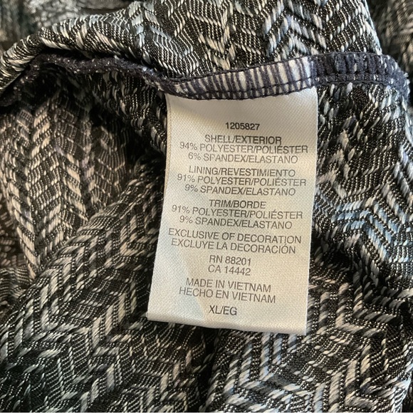 MPG Performance Dress Size XL - Picture 15 of 16